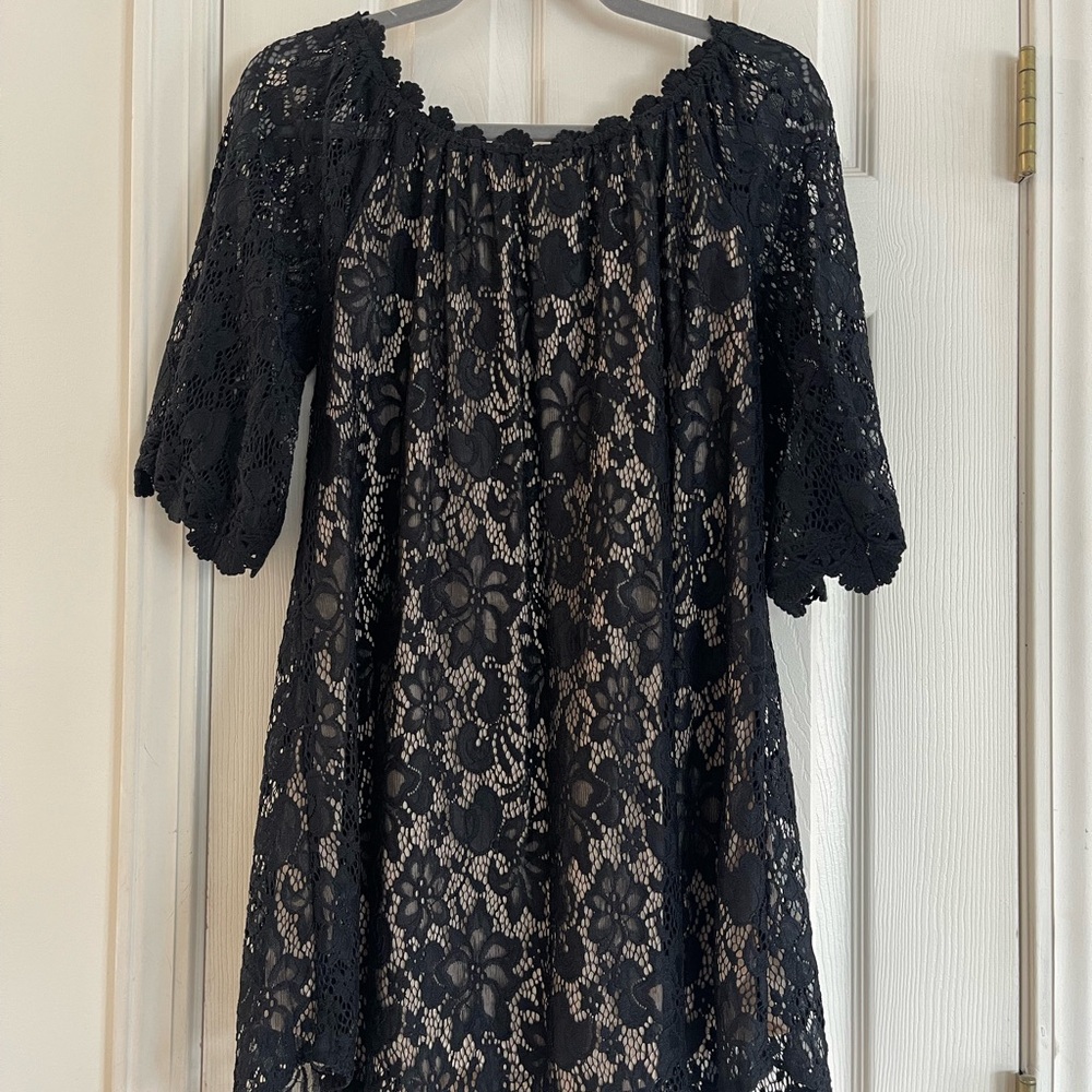 Umgee Cream and Black Laced Dress